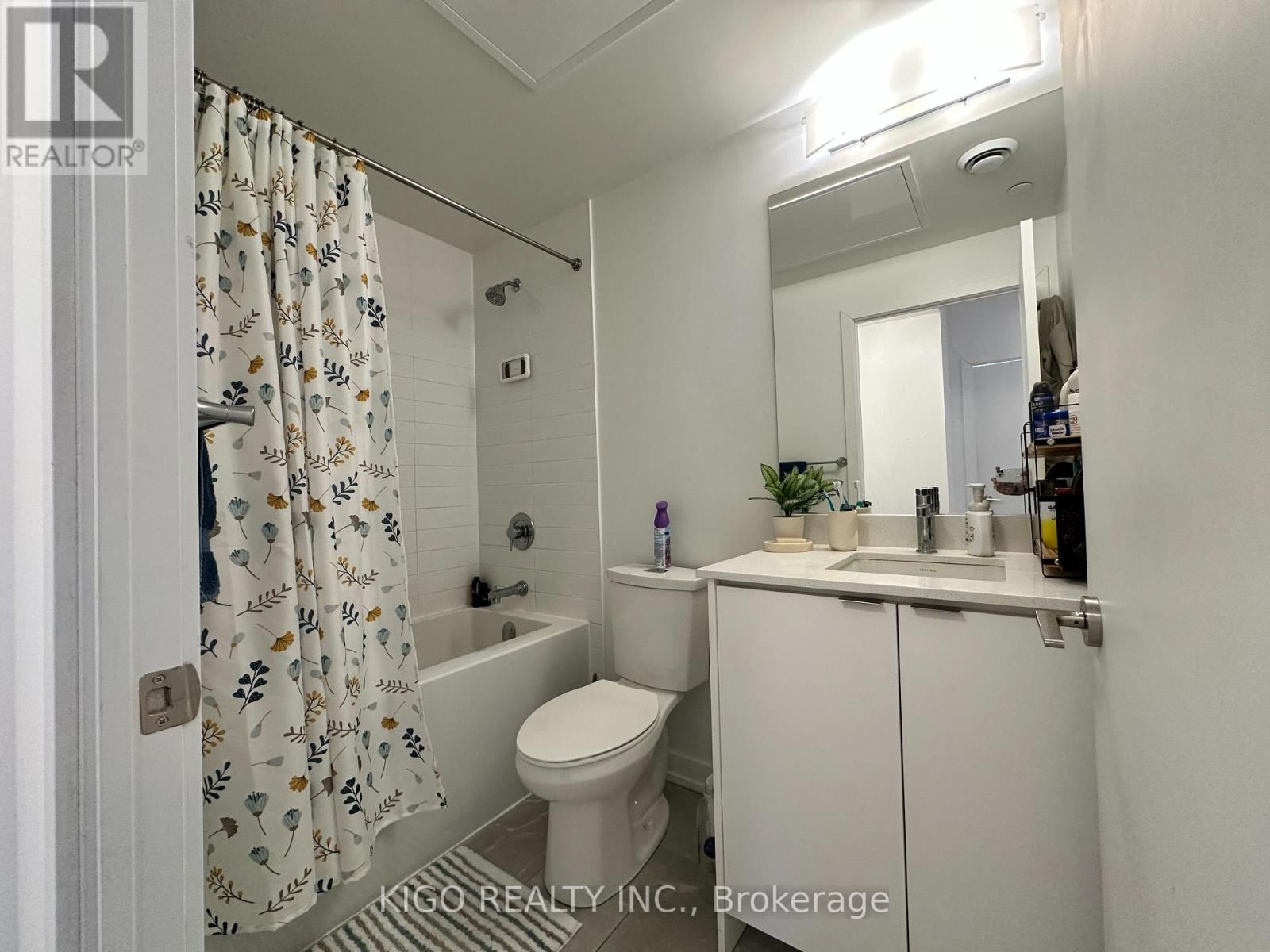 905 - 55 DUKE STREET WEST Image 29