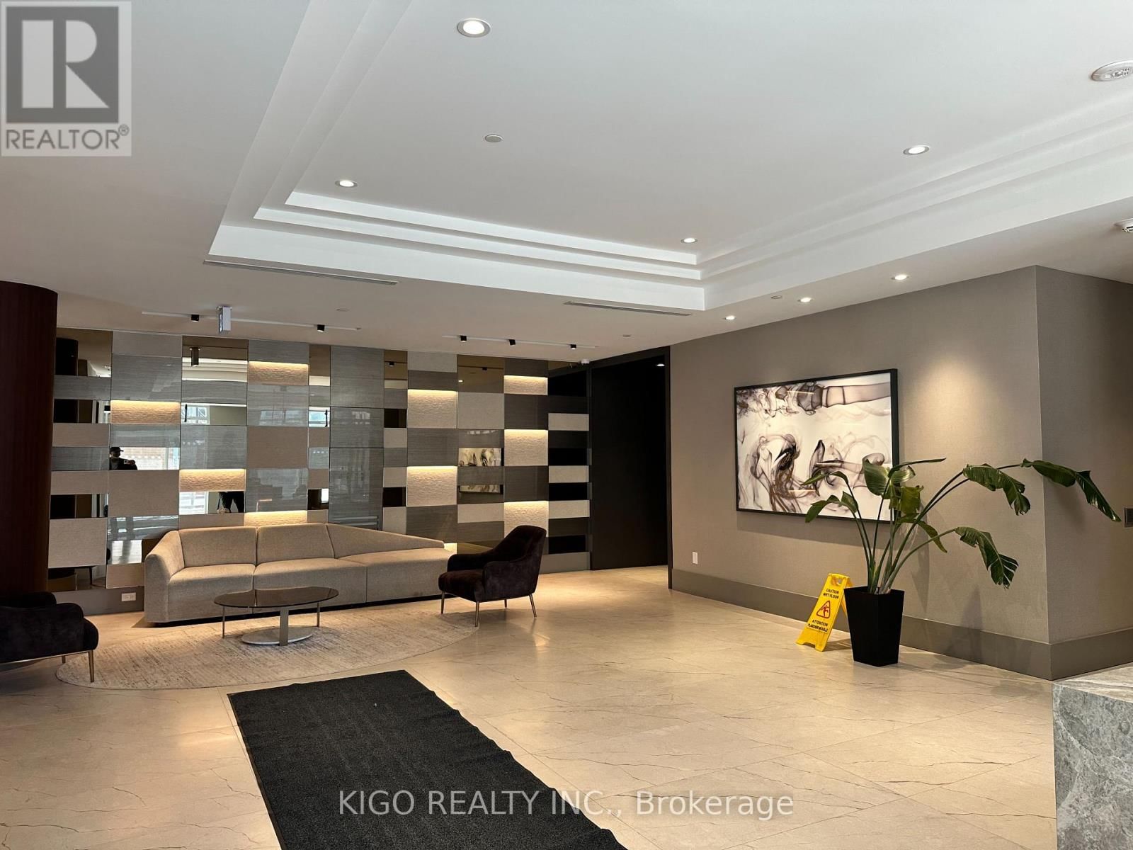 905 - 55 DUKE STREET WEST Image 4