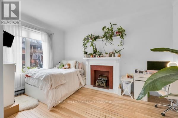 69 BLACKBURN AVENUE Image 15