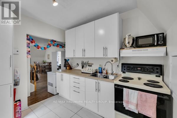 69 BLACKBURN AVENUE Image 20