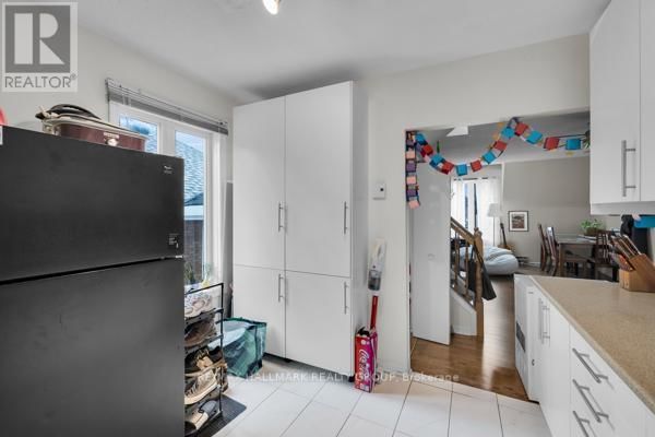 69 BLACKBURN AVENUE Image 21