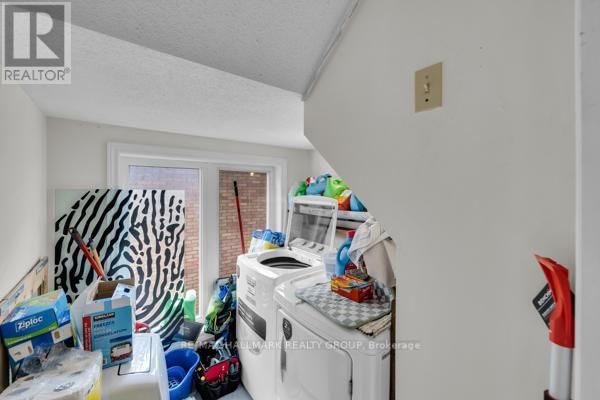 69 BLACKBURN AVENUE Image 30