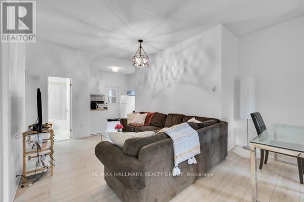 69 BLACKBURN AVENUE Image 5