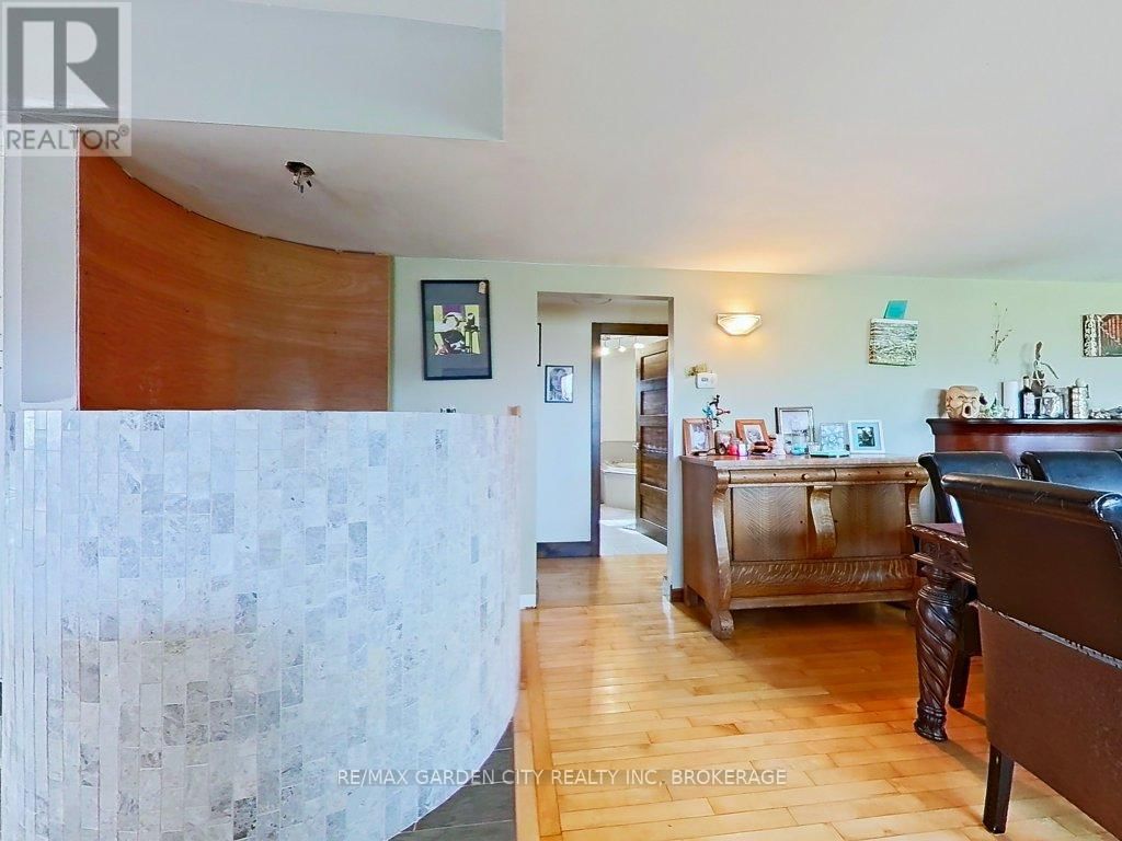 1030 METLER ROAD Image 12