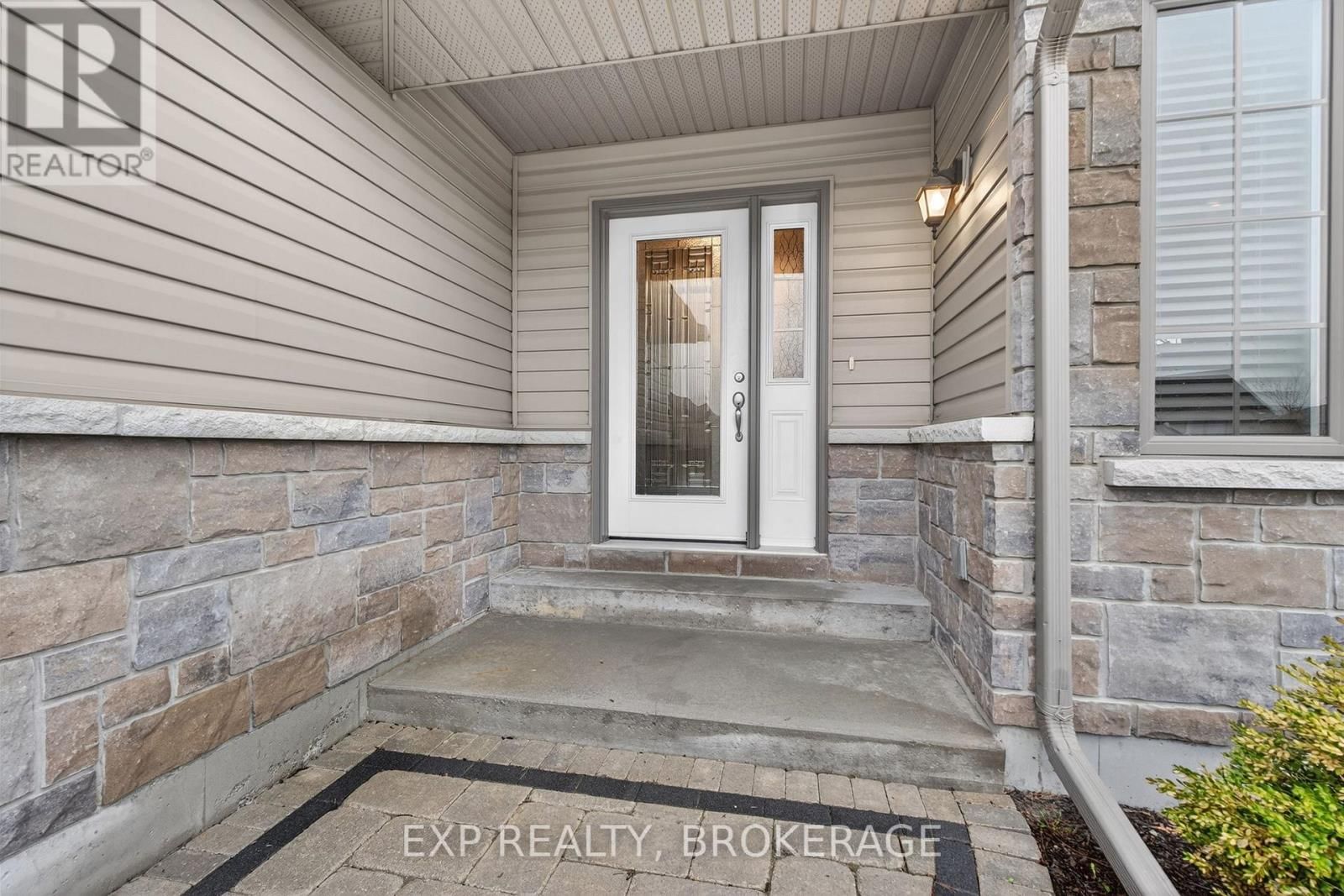 79 DEACON PLACE Image 3