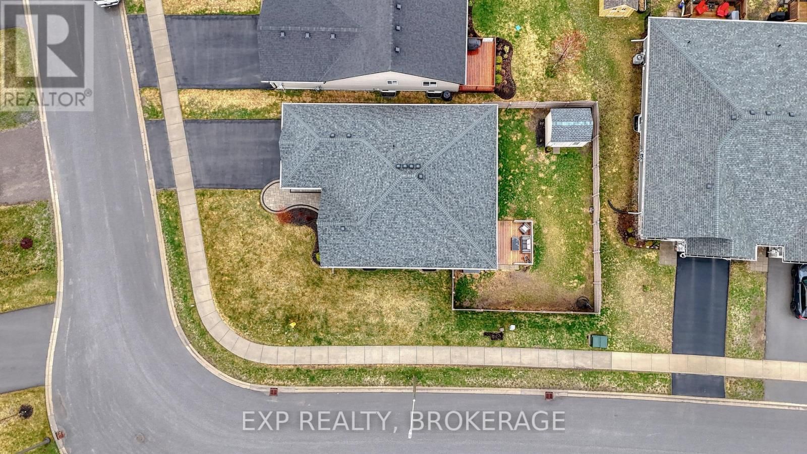 79 DEACON PLACE Image 38