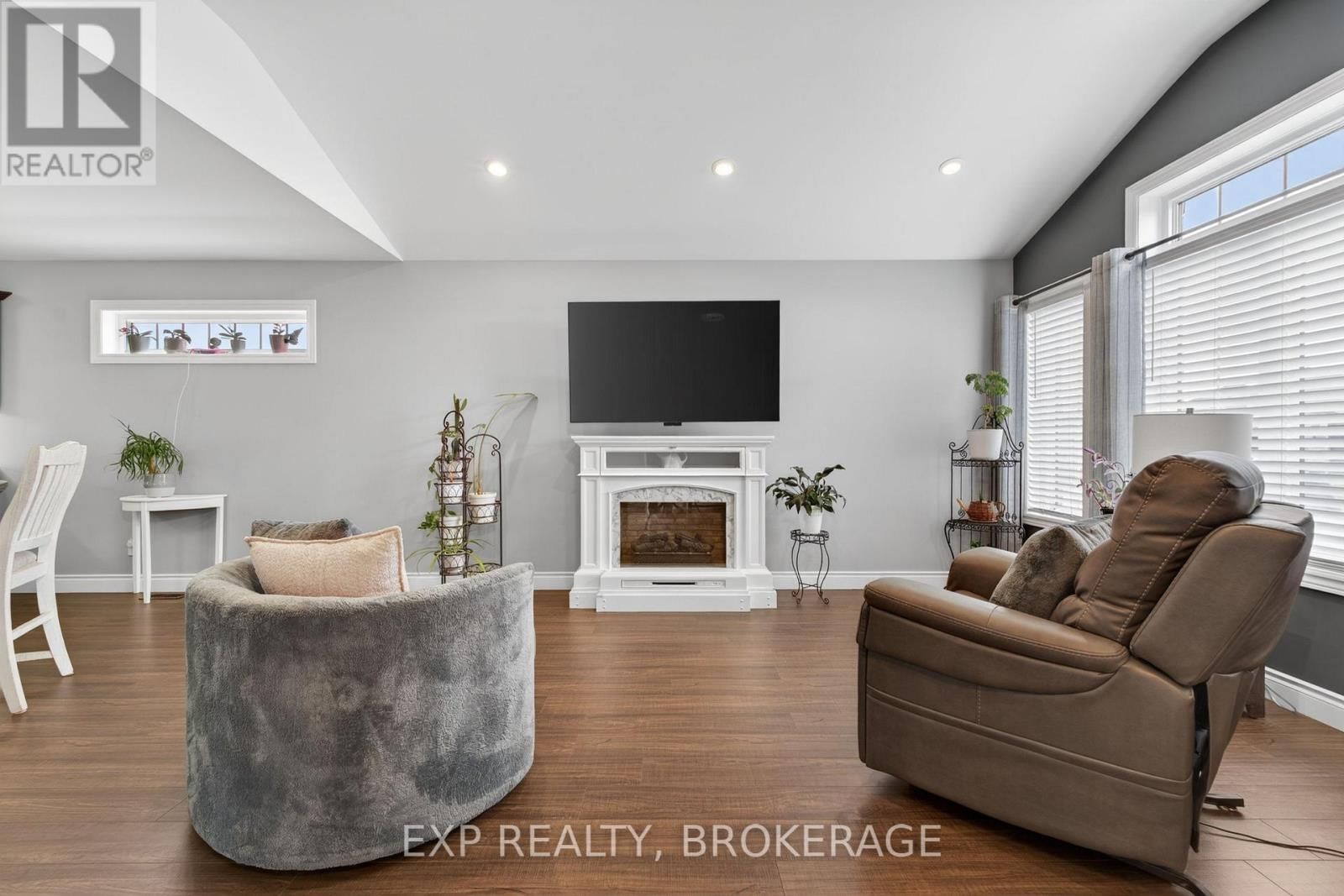 79 DEACON PLACE Image 5