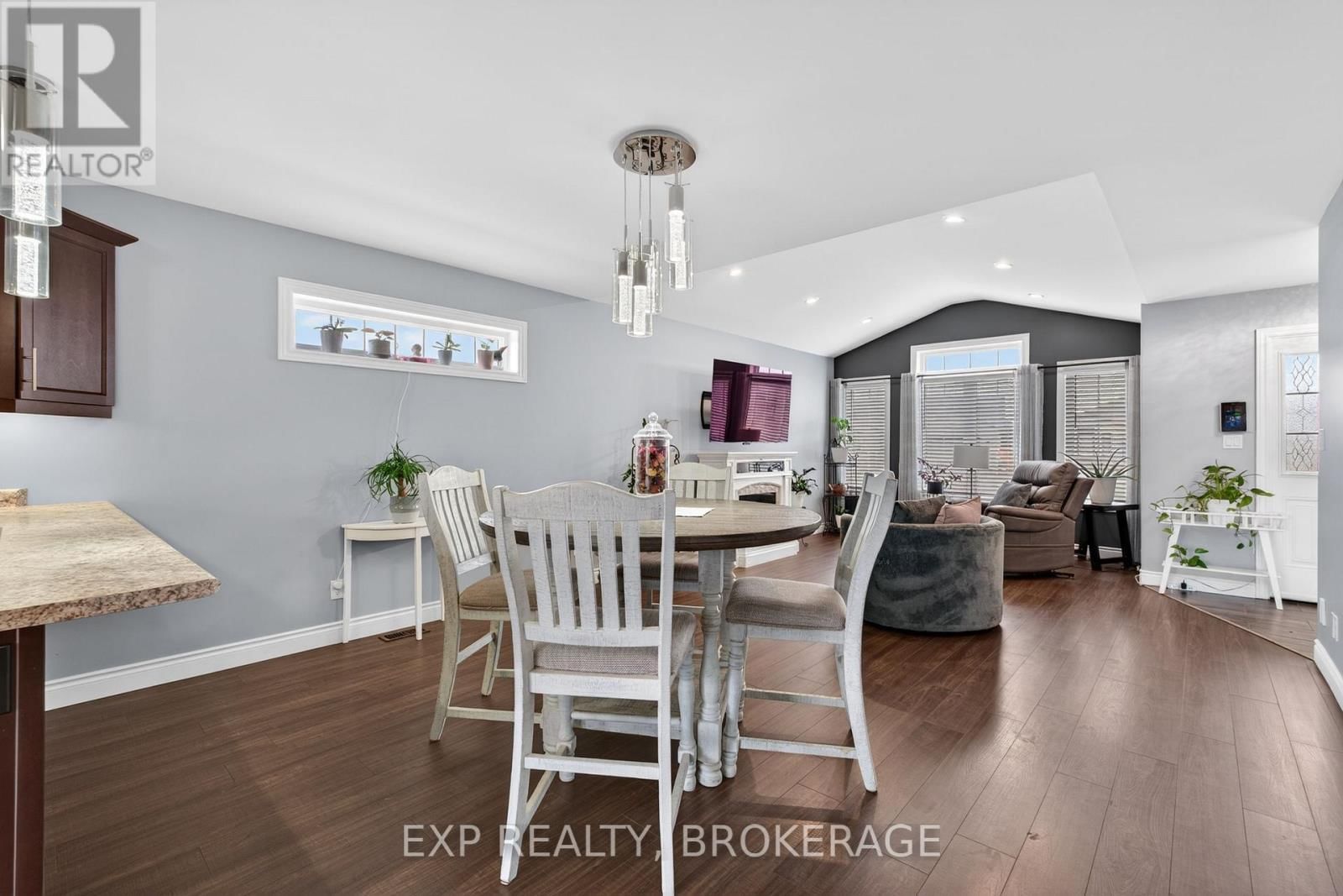 79 DEACON PLACE Image 9