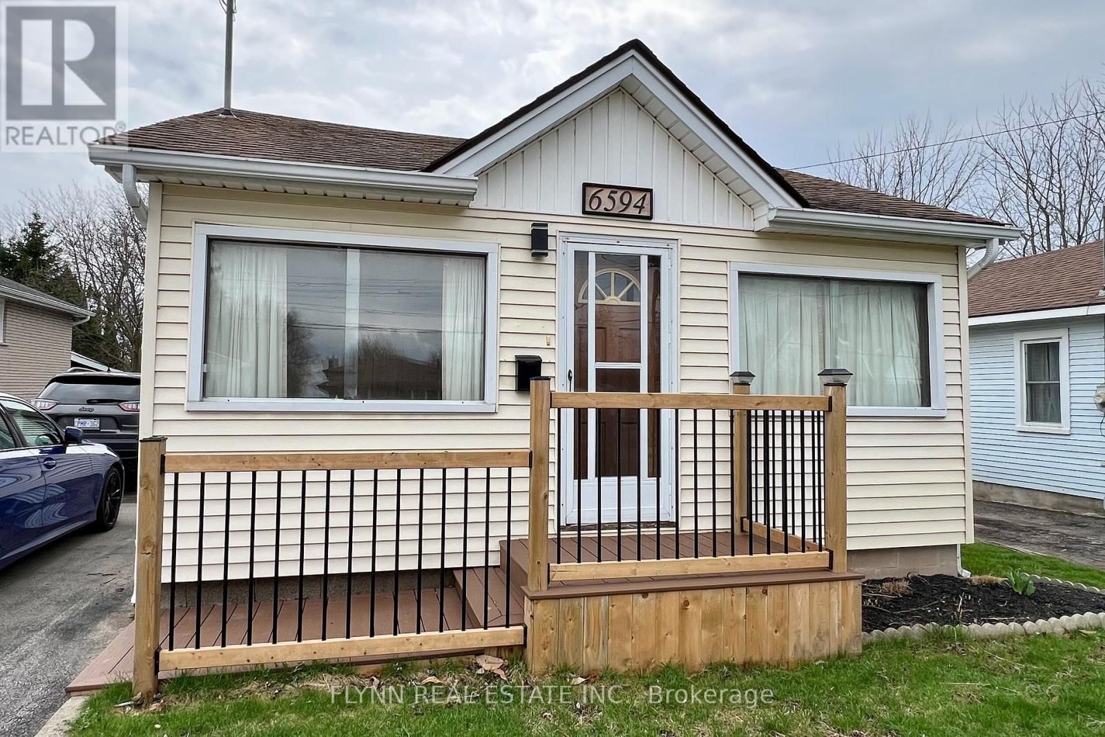 6594 BARKER STREET Image 2