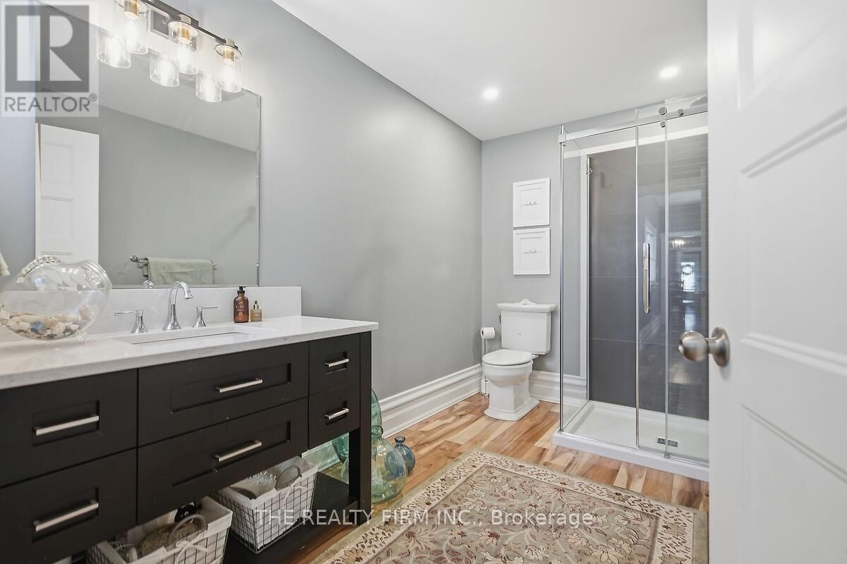 422 GREENFIELD STREET Image 20