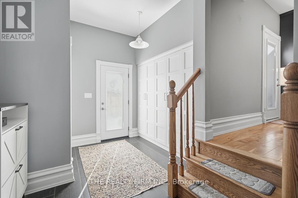 422 GREENFIELD STREET Image 23