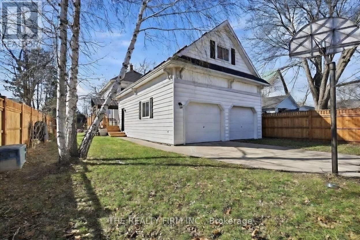 422 GREENFIELD STREET Image 3