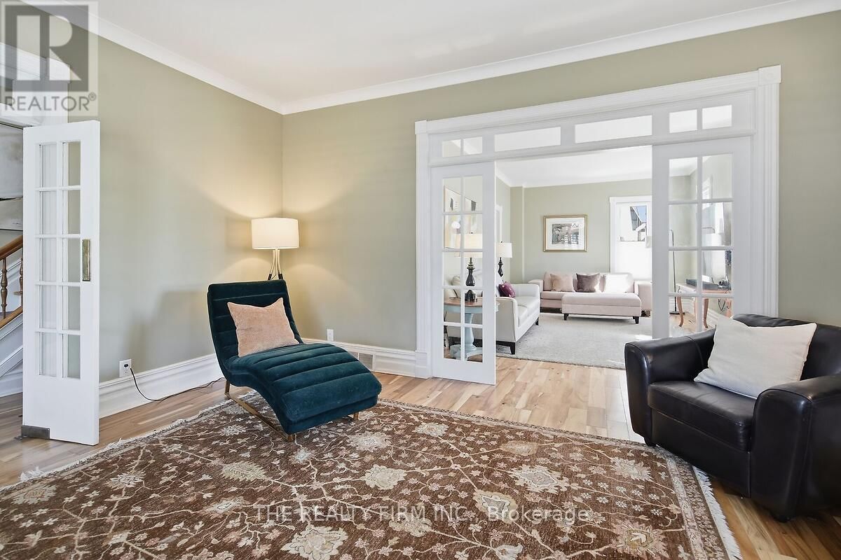 422 GREENFIELD STREET Image 9