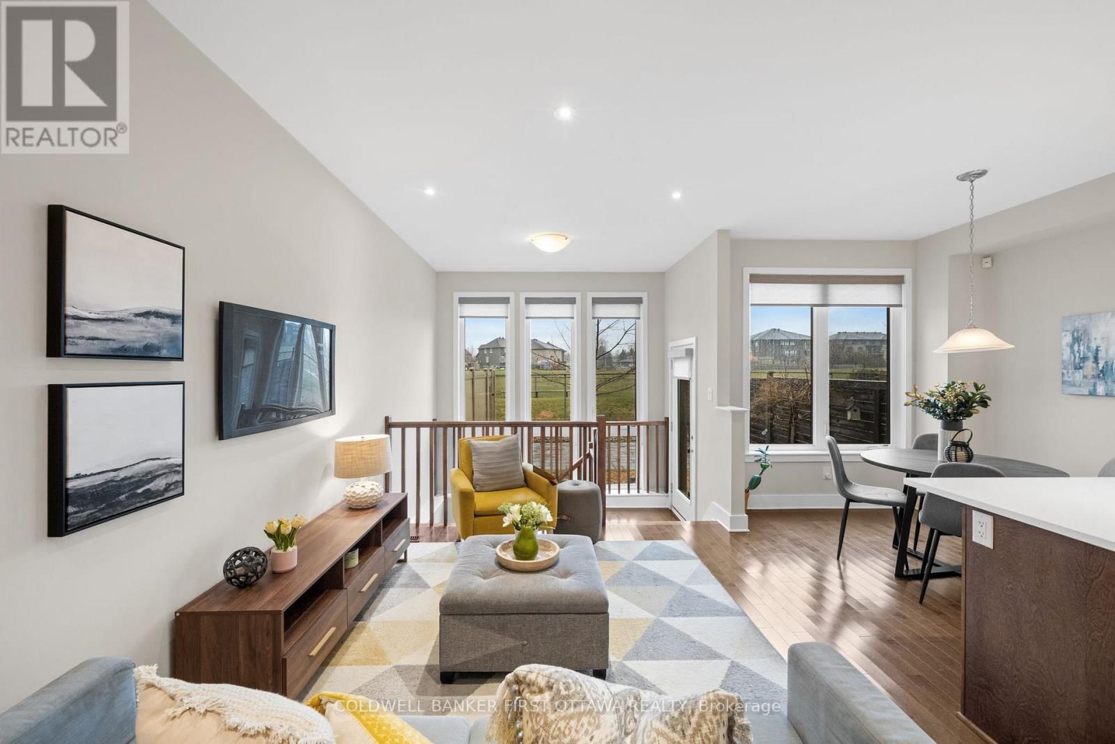 278 FERGUS CRESCENT Image 7