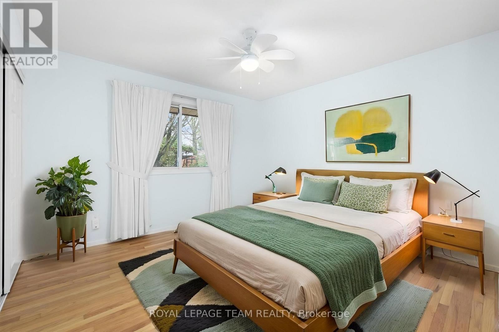 30 ELMSLEY CRESCENT Image 23