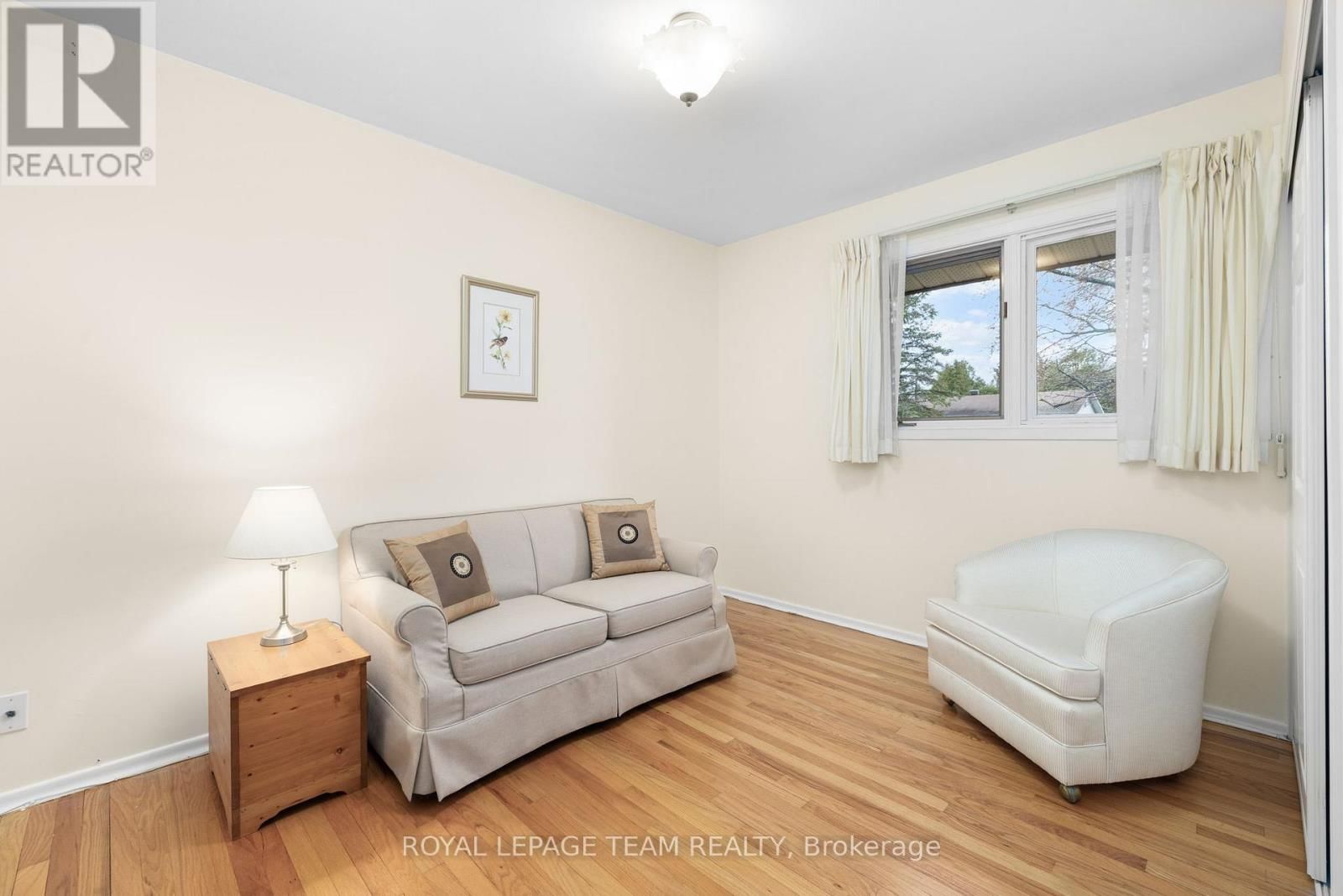 30 ELMSLEY CRESCENT Image 26