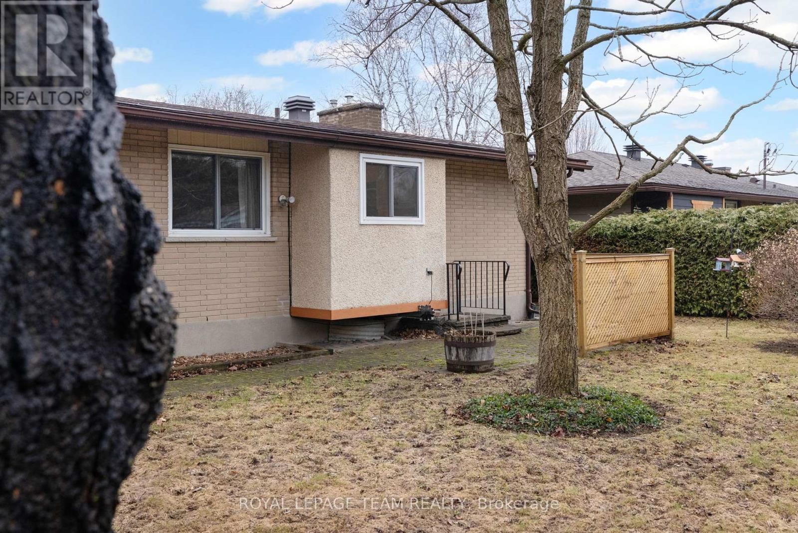 30 ELMSLEY CRESCENT Image 43