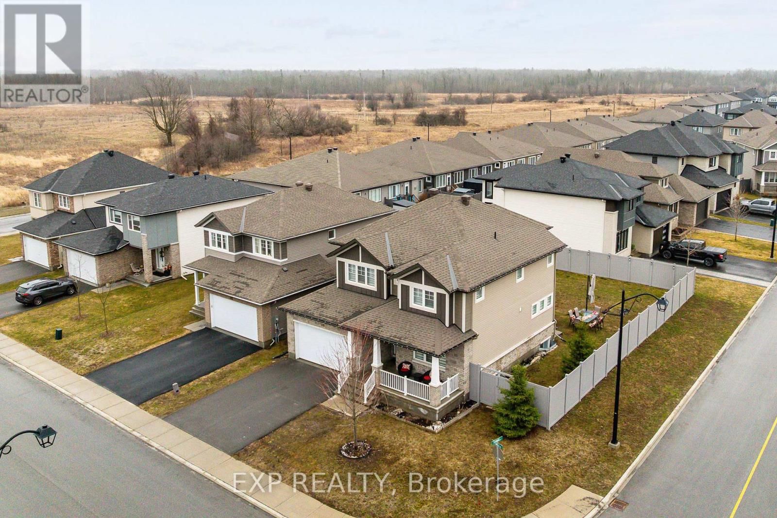 119 RIDDELL STREET Image 2