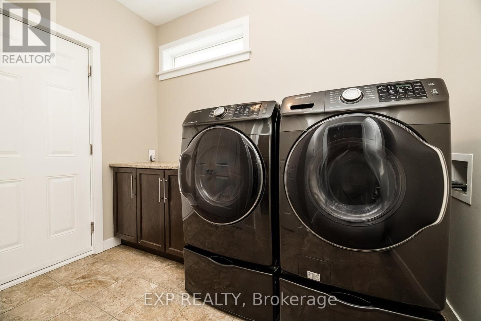 119 RIDDELL STREET Image 21