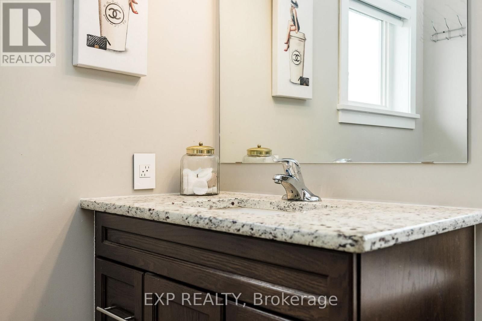 119 RIDDELL STREET Image 33