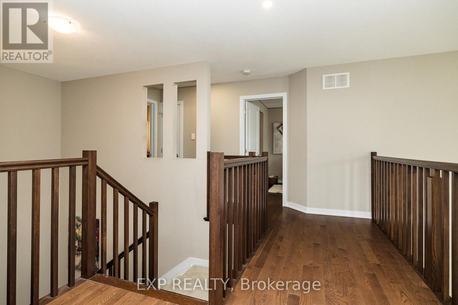 119 RIDDELL STREET Image 35