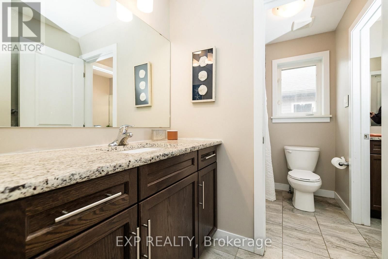 119 RIDDELL STREET Image 40