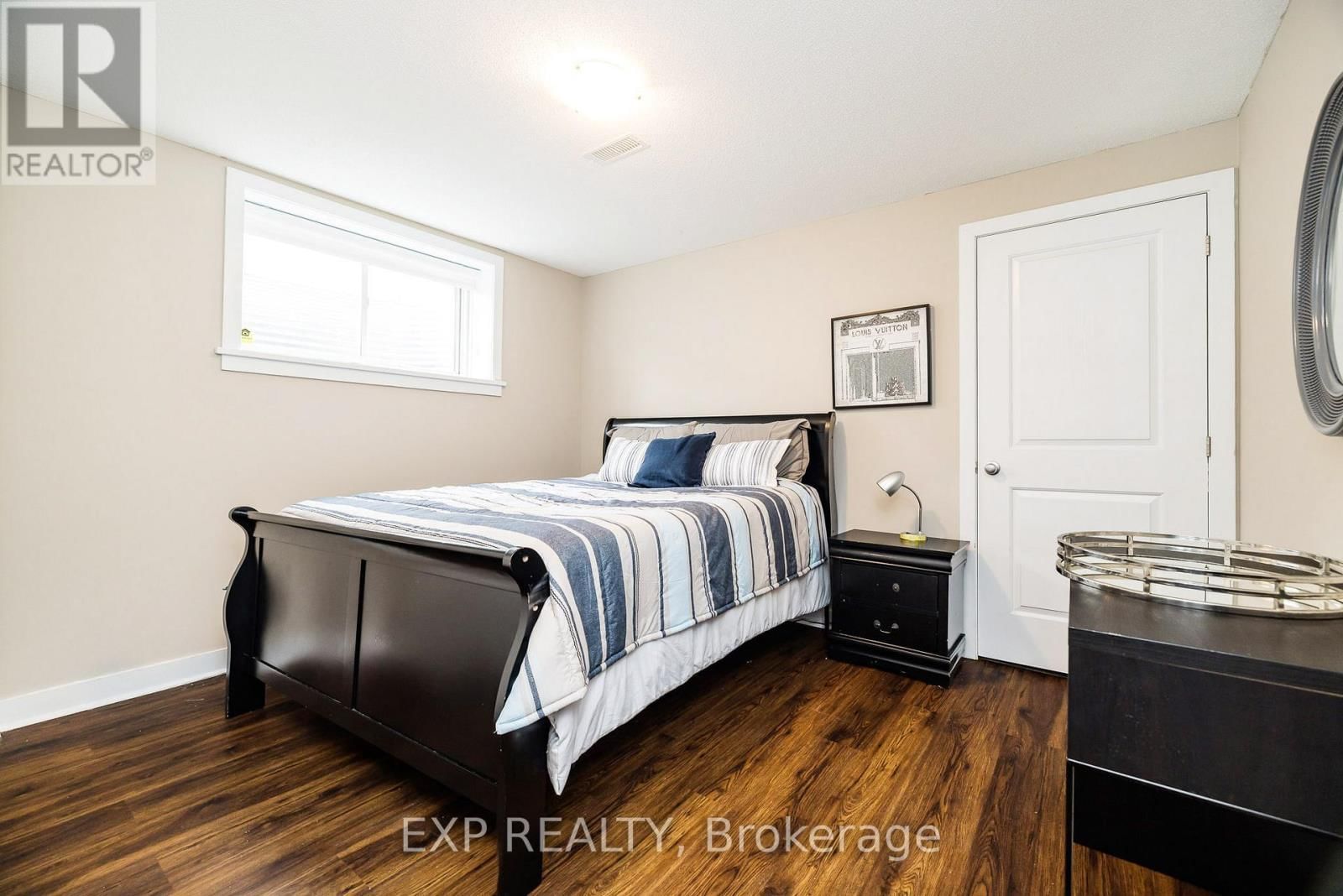 119 RIDDELL STREET Image 45