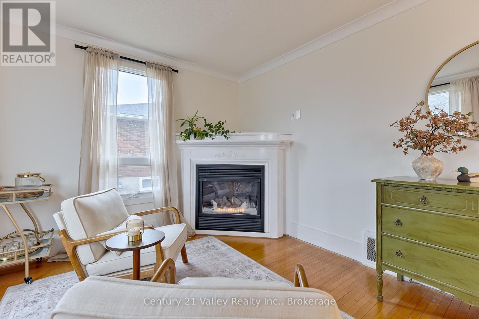 78 GRAHAM AVENUE Image 9