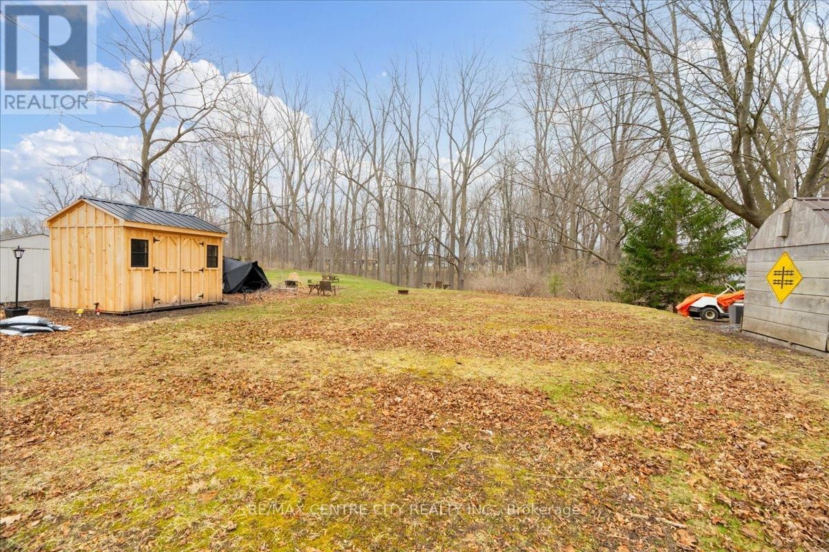 549 VICTORIA STREET Image 27