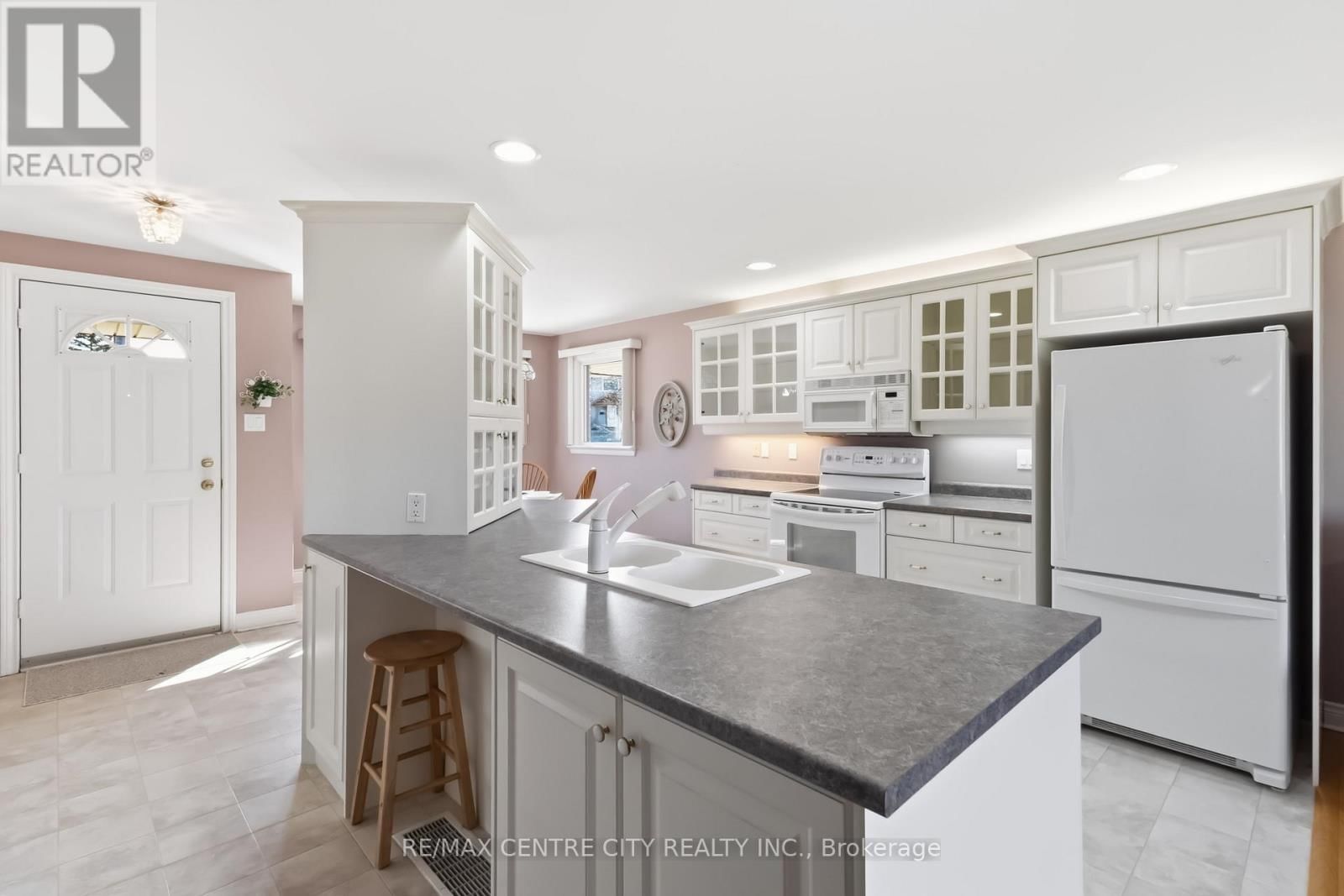 25 WISTOW STREET Image 13