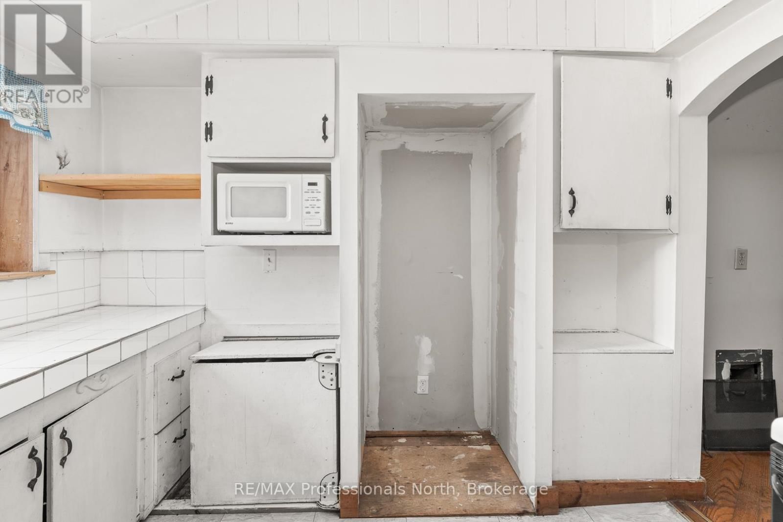 1127 FALLOWFIELD ROAD Image 13