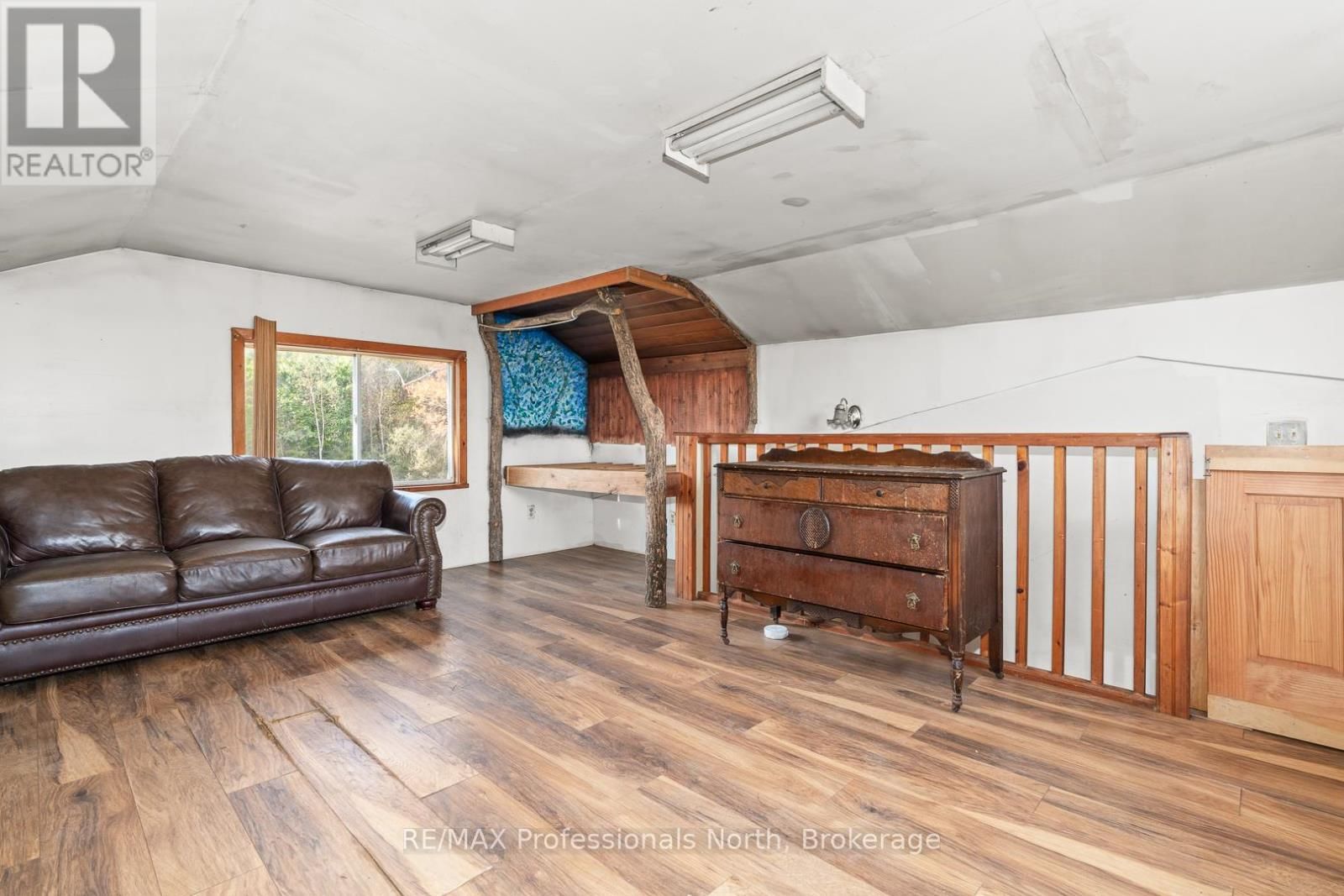 1127 FALLOWFIELD ROAD Image 24