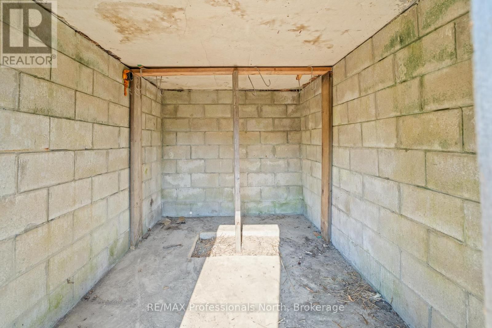 1127 FALLOWFIELD ROAD Image 39