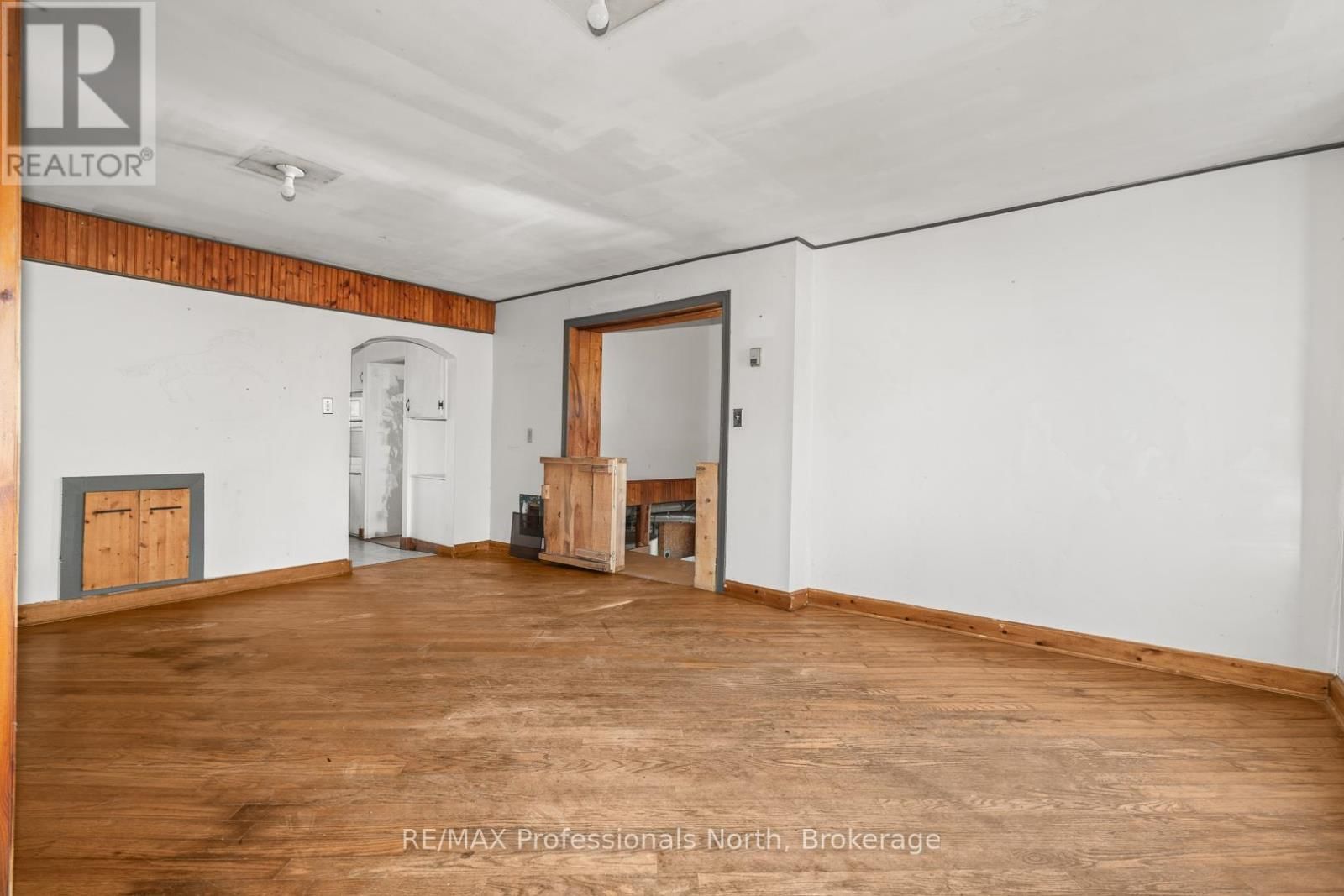 1127 FALLOWFIELD ROAD Image 7