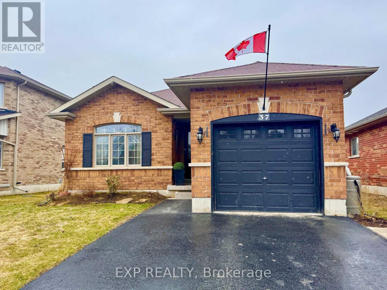 37 WHITE HART LANE Image 1