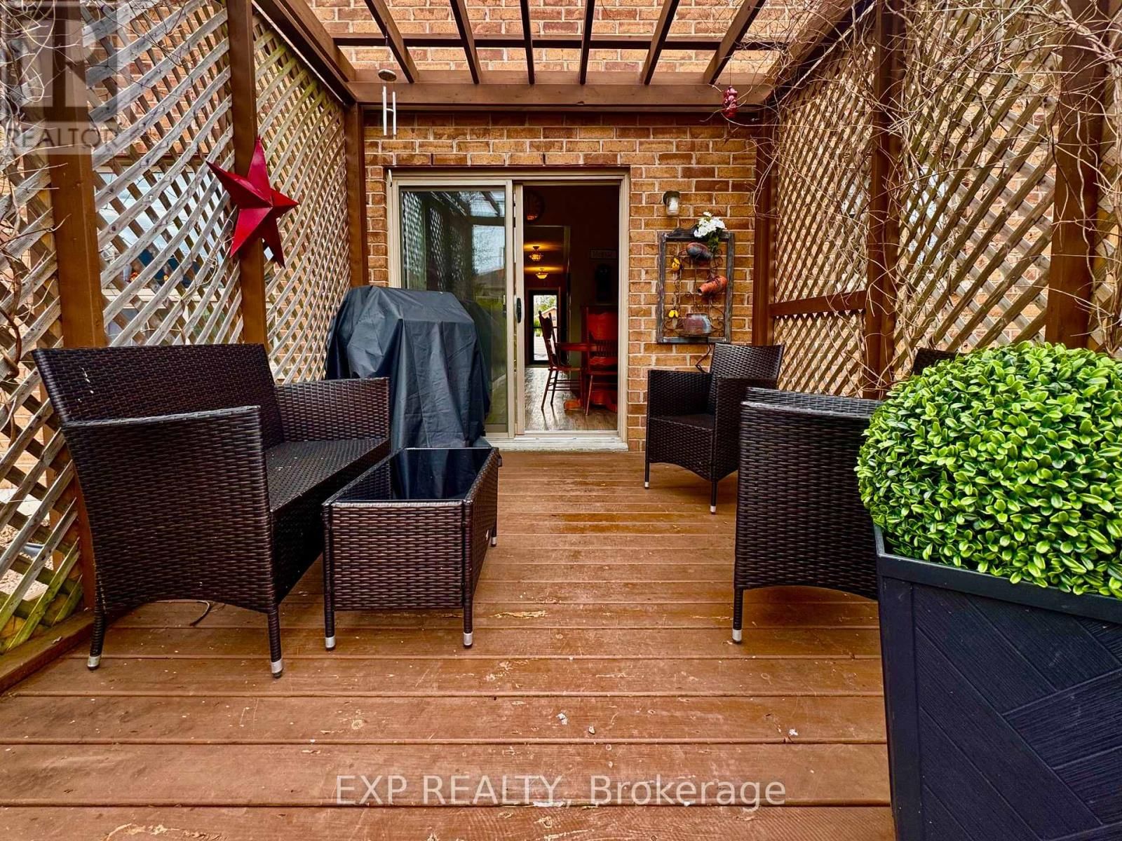 37 WHITE HART LANE Image 29