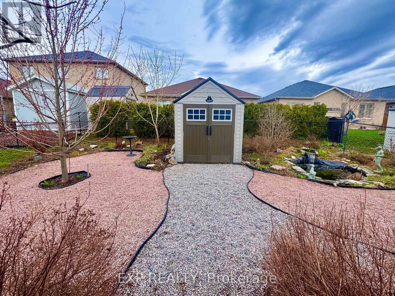 37 WHITE HART LANE Image 30