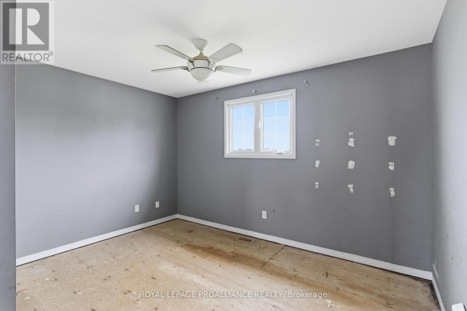 1306 BROCKMOUNT PLACE Image 16