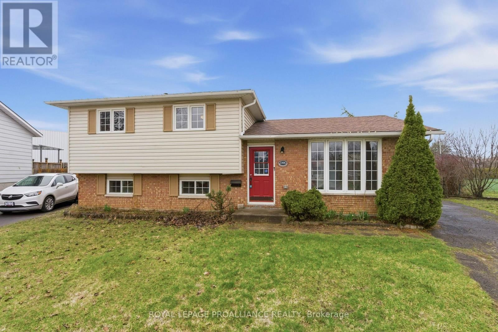 1306 BROCKMOUNT PLACE Image 24