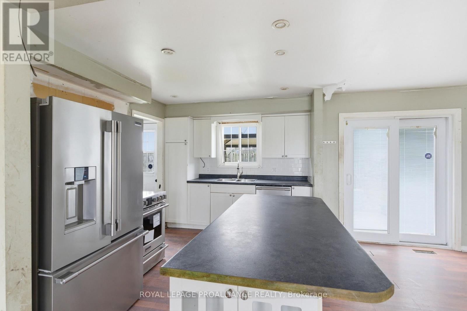 1306 BROCKMOUNT PLACE Image 8