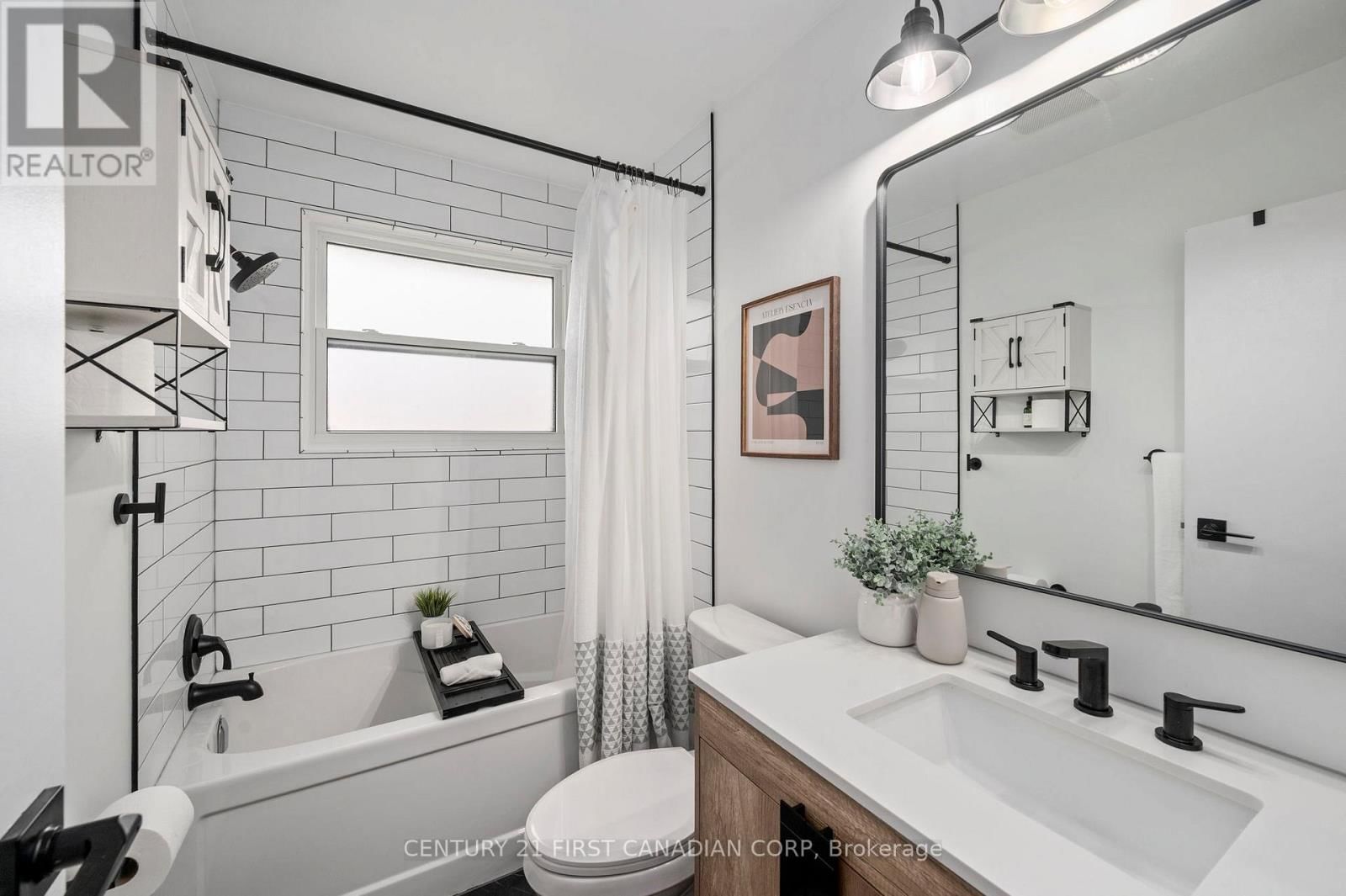 6 BRETON PARK CRESCENT Image 15