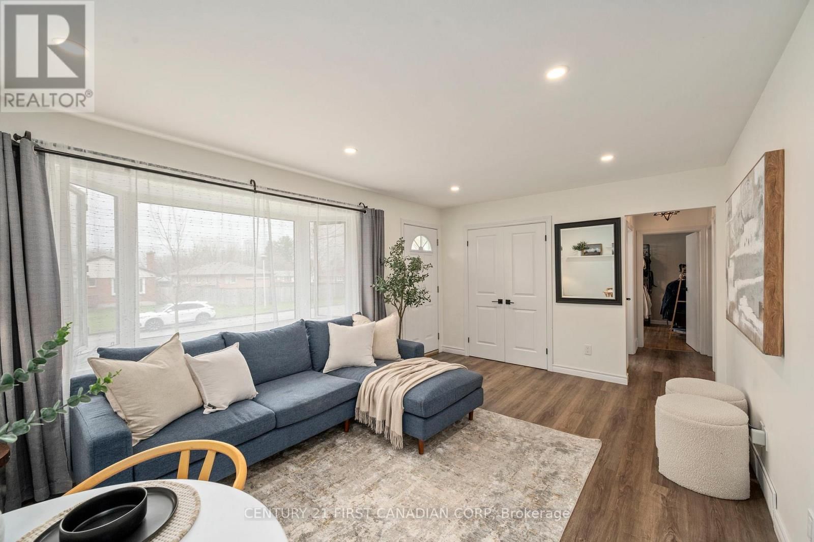 6 BRETON PARK CRESCENT Image 8