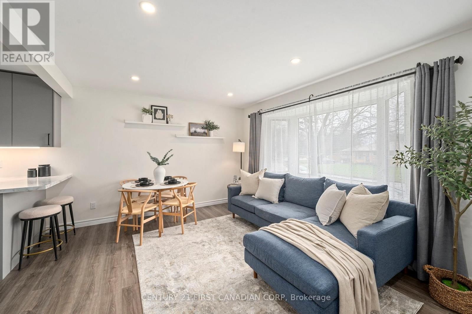 6 BRETON PARK CRESCENT Image 9