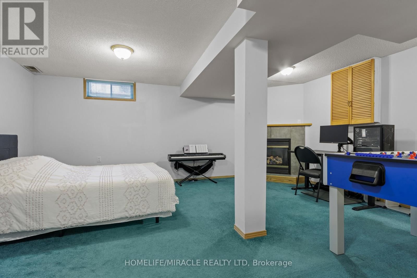 10 BALMORAL COURT Image 28