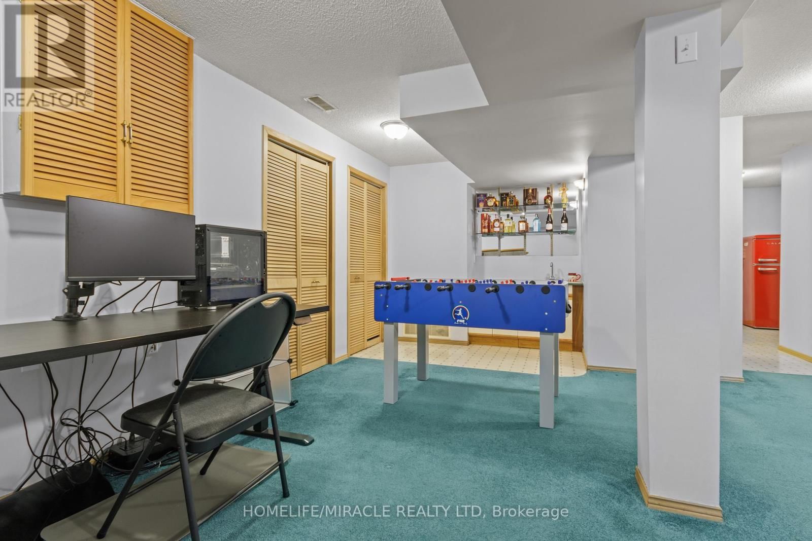 10 BALMORAL COURT Image 30