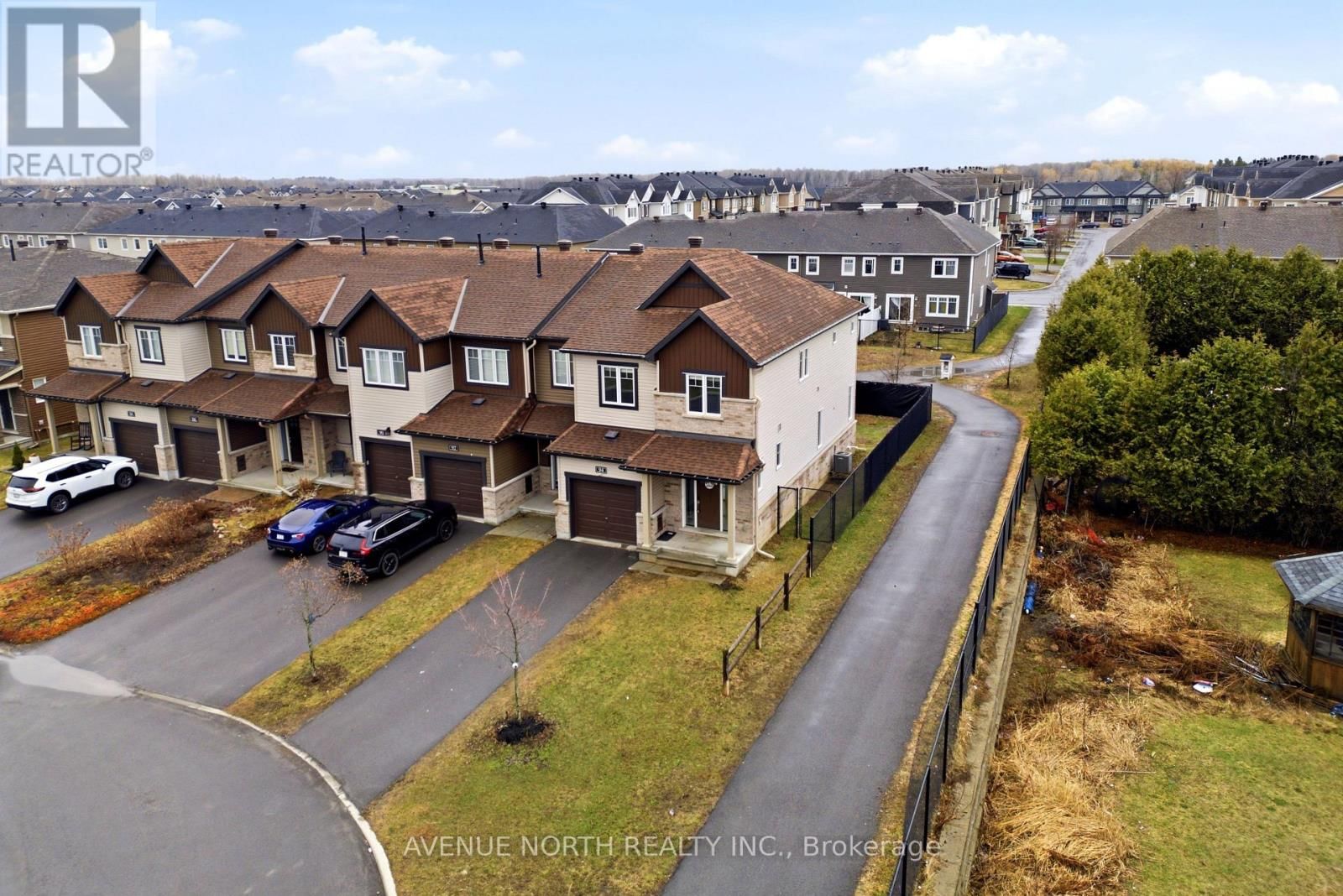 94 GARDENPOST TERRACE Image 3