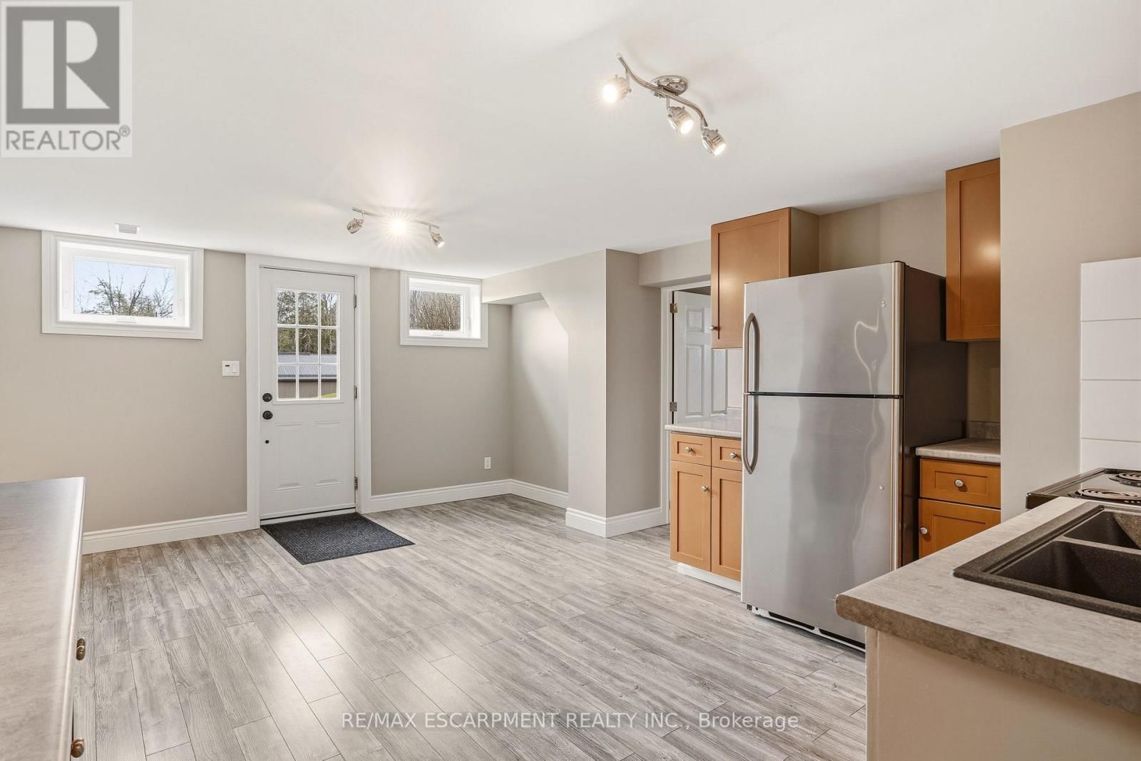 1371 10TH CONCESSION ROAD WEST Image 31