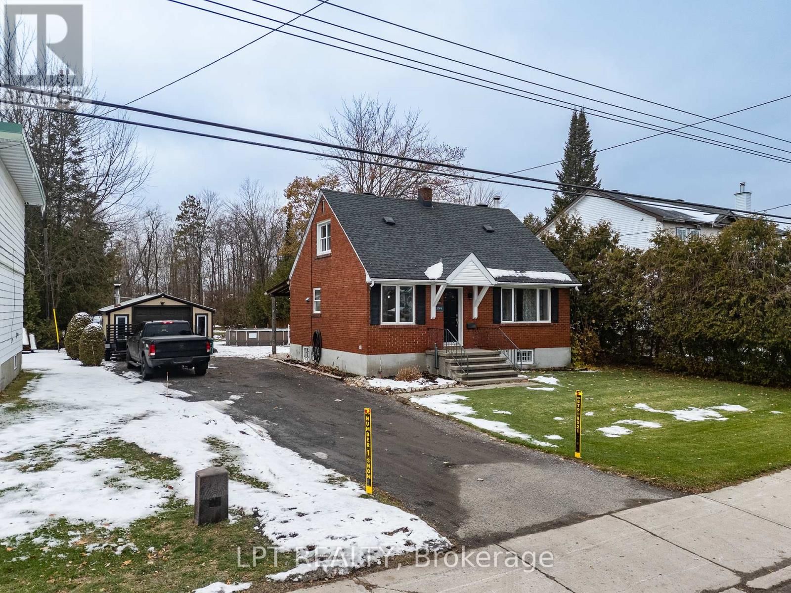 3794 ALBION ROAD Image 1