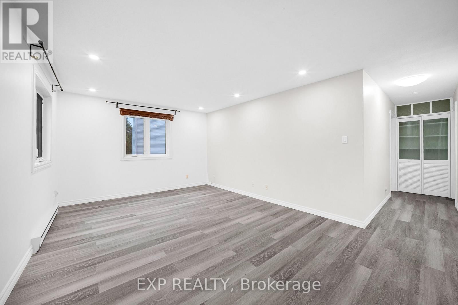 98 CASTLEGREEN PRIVATE Image 10