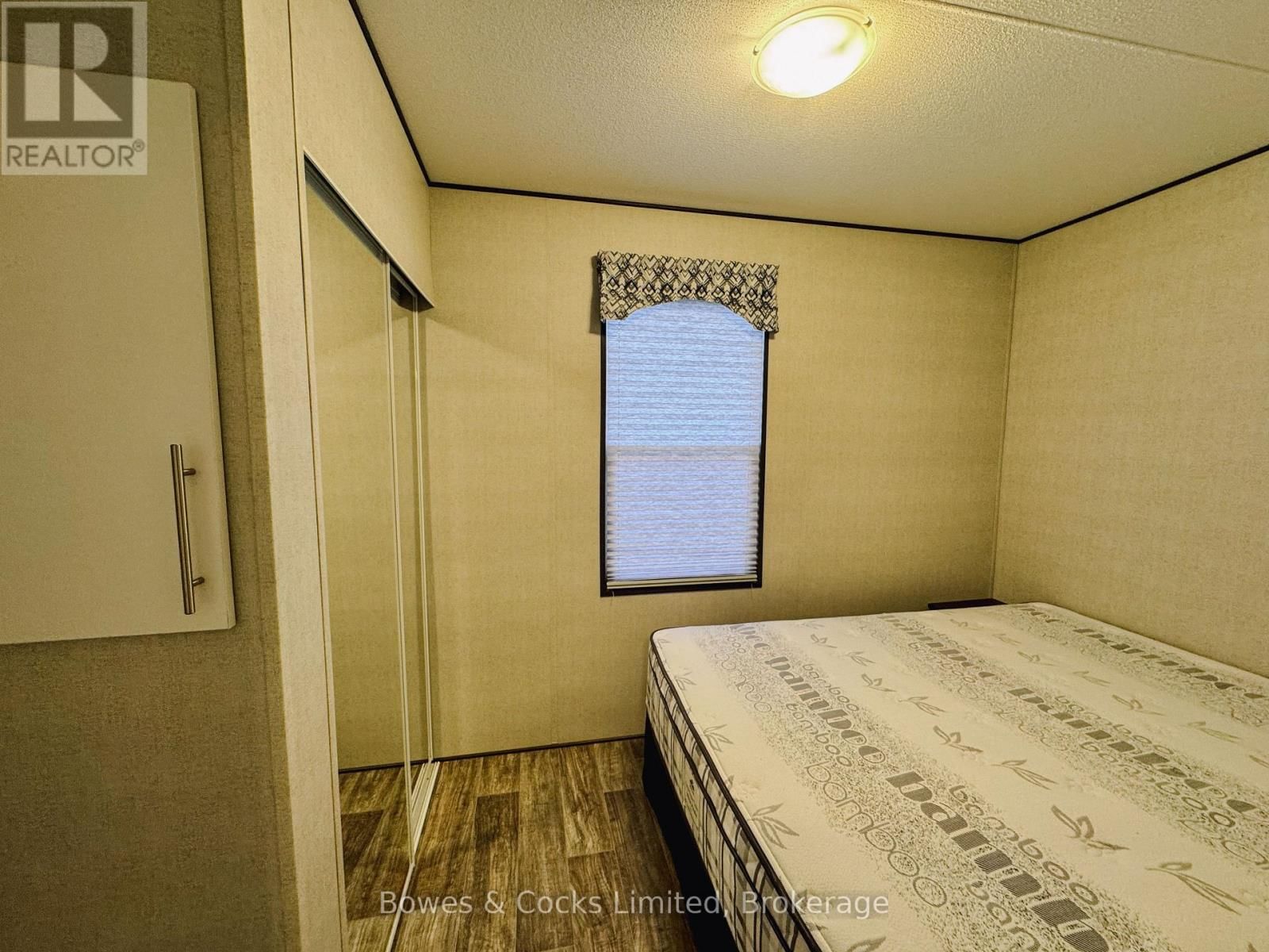 10 Lambton - 1235 VILLIERS LINE Image 26